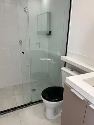 Imagem Apartamento à venda ou locação em Santo Amaro, com 1 quarto, 1 banheiro, 27m² de área.