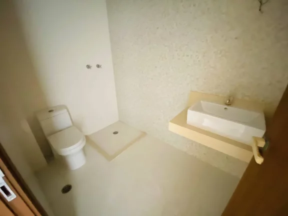 Imagem Apartamento no canto do Forte 4 dormitórios vista mar