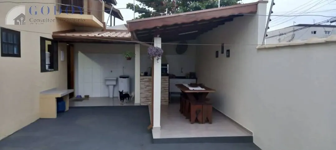 Imagem Lindo sobrado à venda no Parque São Domingos