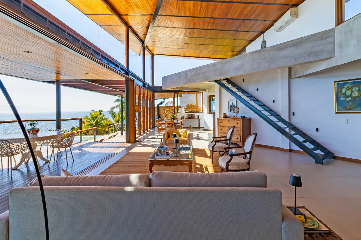 Imagem Casa no condomínio Condominio Residencial Praia de Pacuiba para venda com 5 quartos, sendo 5 suítes, 620m2