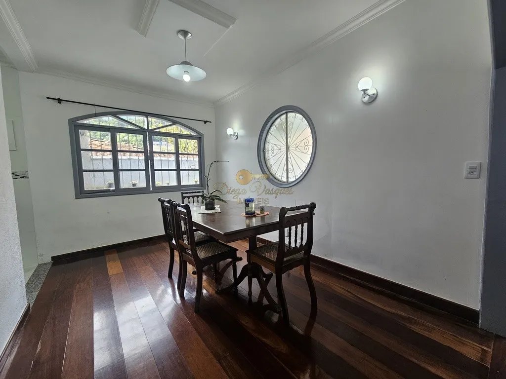 Imagem Casa para Venda em Teresópolis / RJ no bairro Meudon