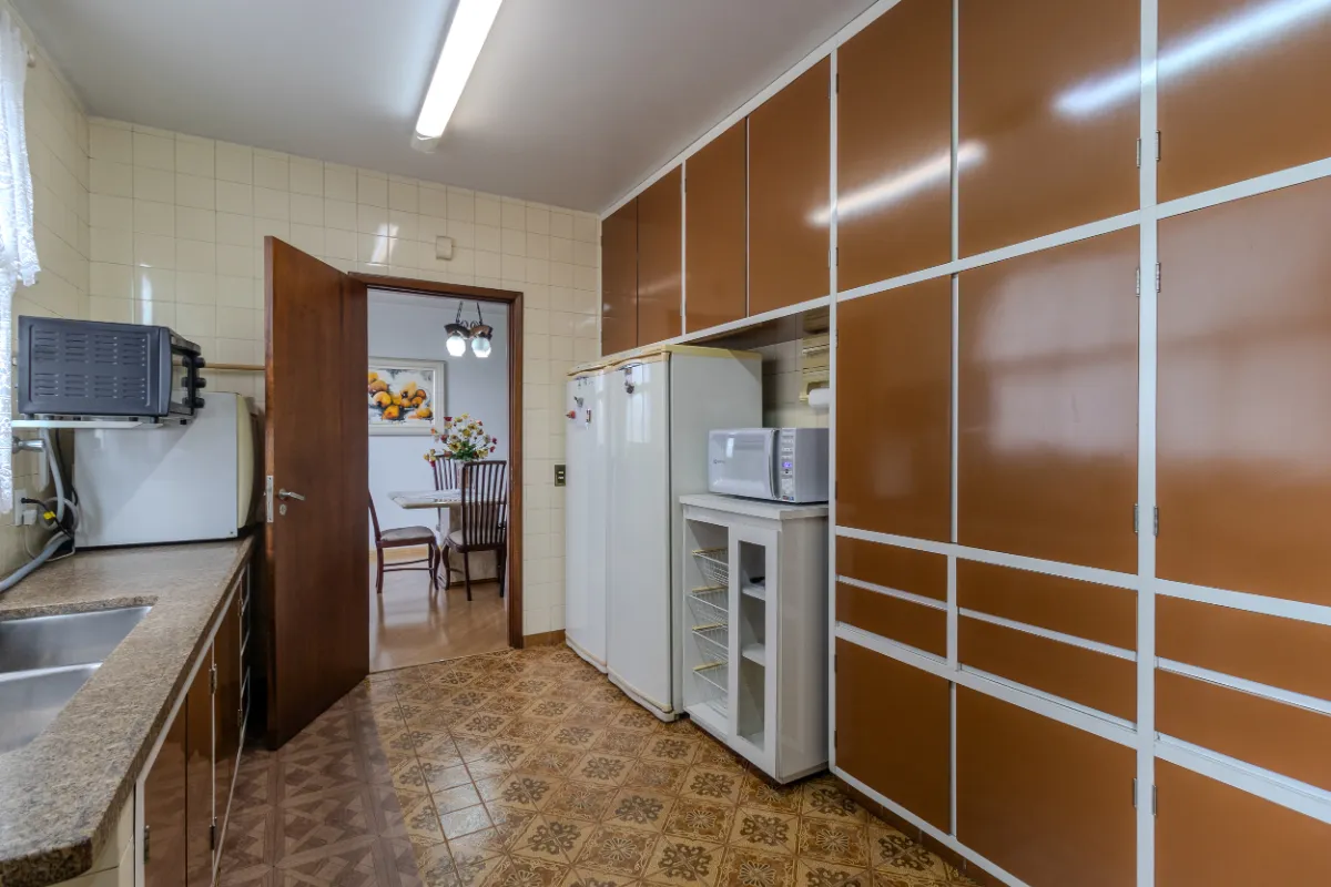 Imagem Apartamento para venda em Centro com 4 quartos, sendo 2 suítes, 267m2