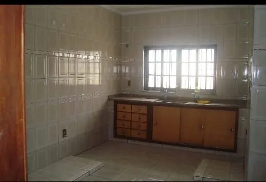 Imagem Casa à venda 3 Quartos, 1 Suite, 1 Vaga, Jardim Cristina, Pindamonhangaba - SP
