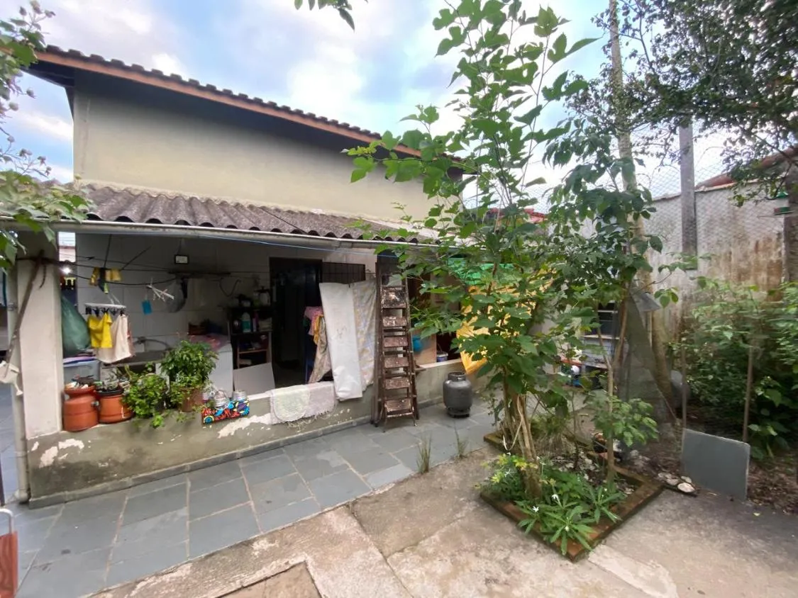 Imagem CASA COM 02 DORMITÓRIOS E ACEITA FINANCIAMENTO BANCÁRIO NO JARDIM SUARÃO EM ITANHAÉM