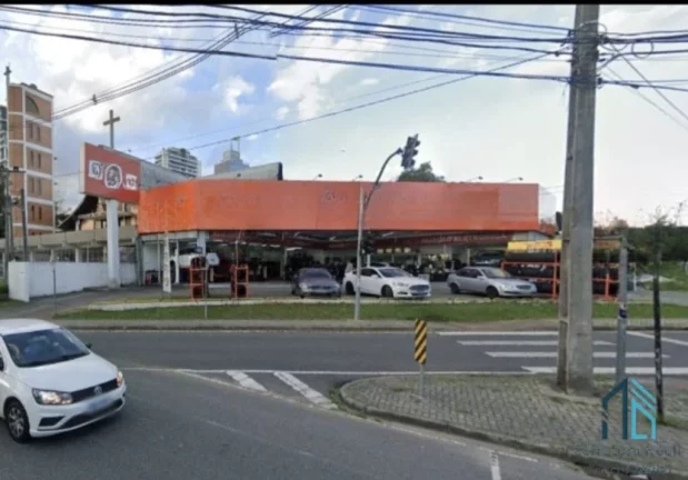 Foto do imóvel Imóvel Comercial de esquina, localização privilegiada, no Campina do Siqueira em Curitiba PR