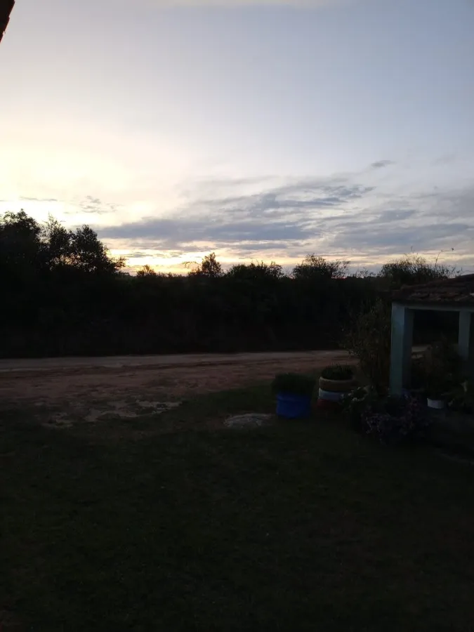 Imagem Sítio para Venda em Canguçu, zona rural, 3 dormitórios, 1 banheiro, 3 vagas
