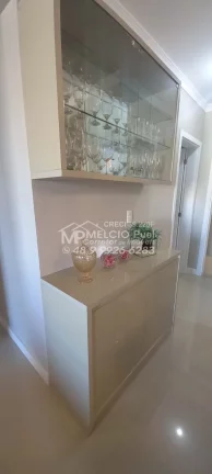 Imagem Oportunidade Na Praia De Bombas 400 metros da praia. Um Belo Apartamento, Com 3 Dormitório Garagem Dupla Fica no 4° Andar Apartamento todo Mobiliado
