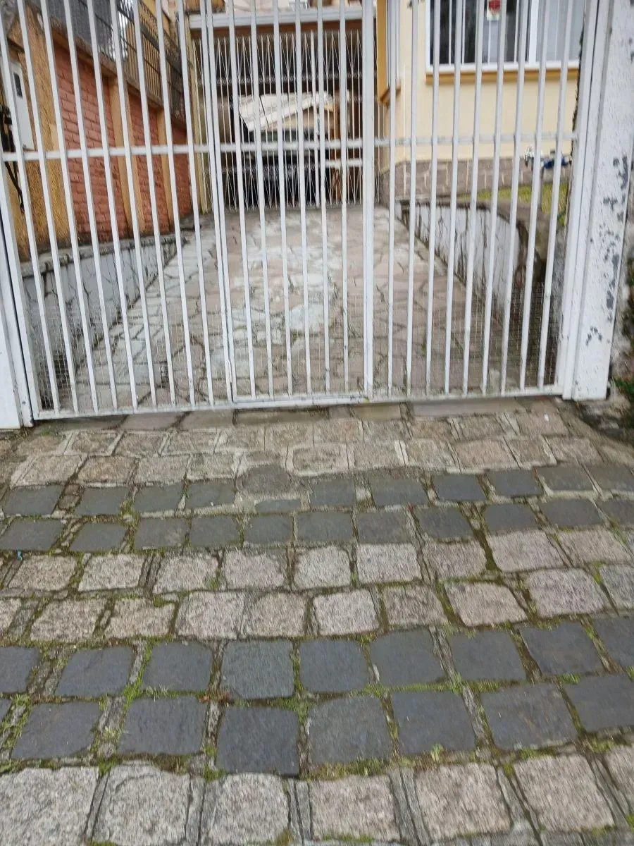 Imagem Casa com 4 Quartos à Venda, 276 m² em Juvevê - Curitiba