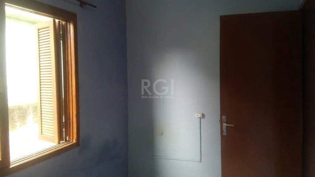 Imagem Casa para Venda - 120m², 3 dormitórios, 1 vaga - Sarandi