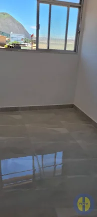 Imagem Lindo duplex bem localizado á "uma quadra da praia!" Oportunidade!