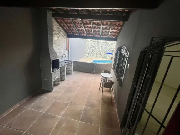 Imagem CASA COM 182 m² - CAIÇARA - PRAIA GRANDE SP