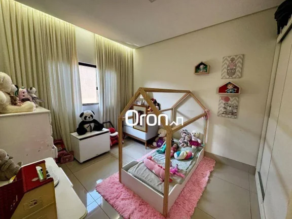 Imagem Casa com 3 dormitórios à venda, 187 m² por R$ 980.000,00 - Residencial Barravento - Goiânia/GO