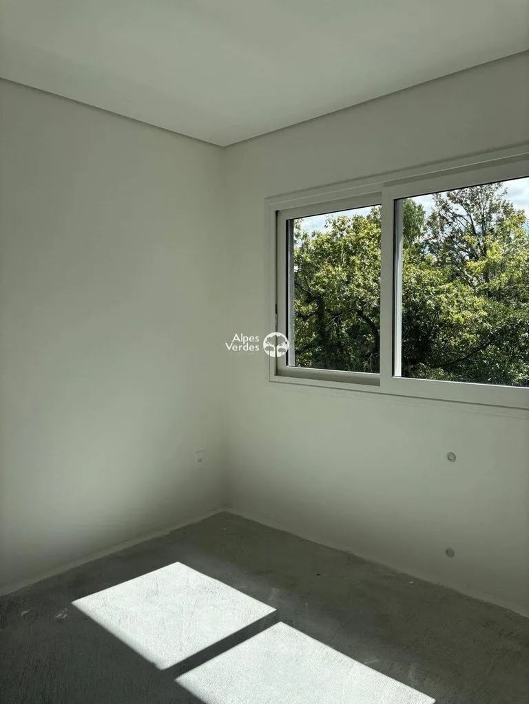 Imagem Vende-se Apartamento no centro de Gramado, com 3 quartos