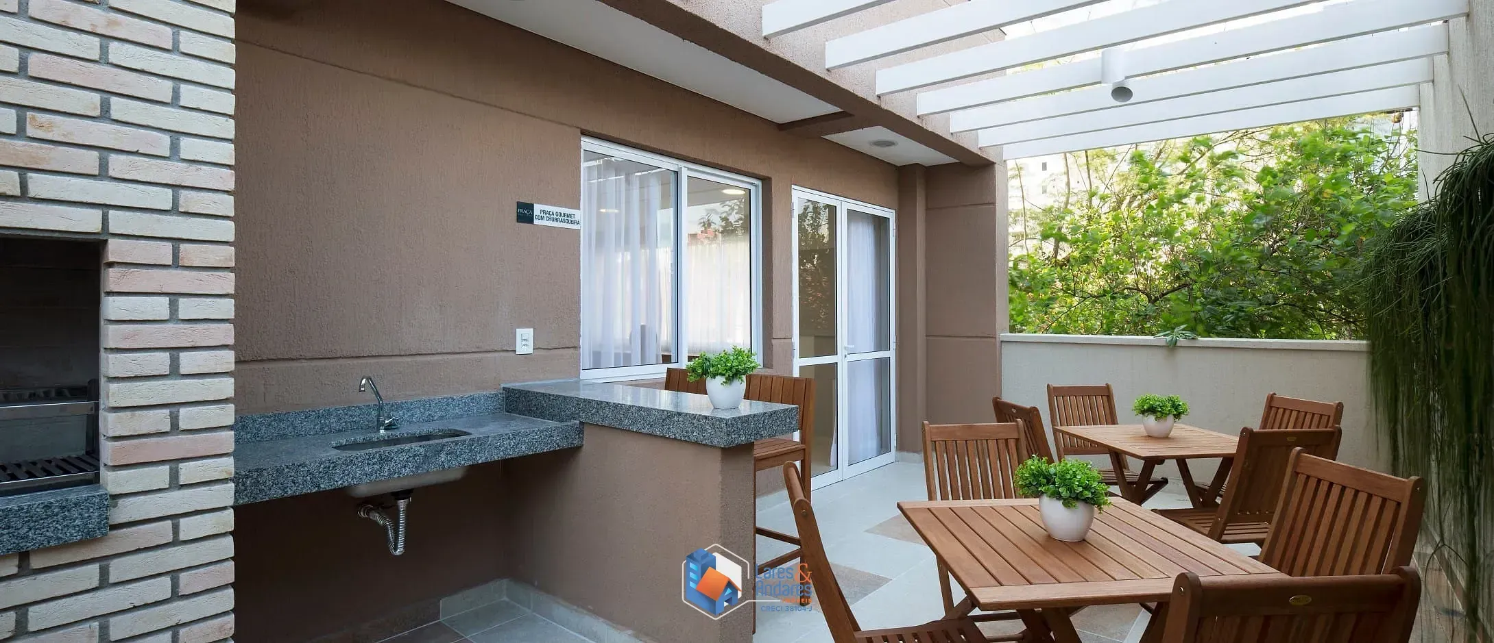 Imagem APARTAMENTO À VENDA COM 48M², MOBILIADO, 2 DORMS, SACADA ENVIDRAÇADA, SOL DA MANHÃ, 1 VG E COM DEPÓSITO, CASA VERDE, SÃO PAULO, SP.