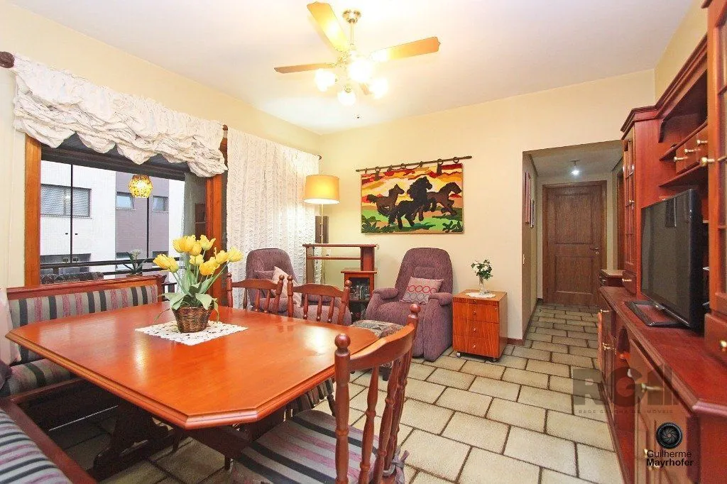 Imagem Excelente apartamento de 315m² com 3 dormitórios e 2 vagas.