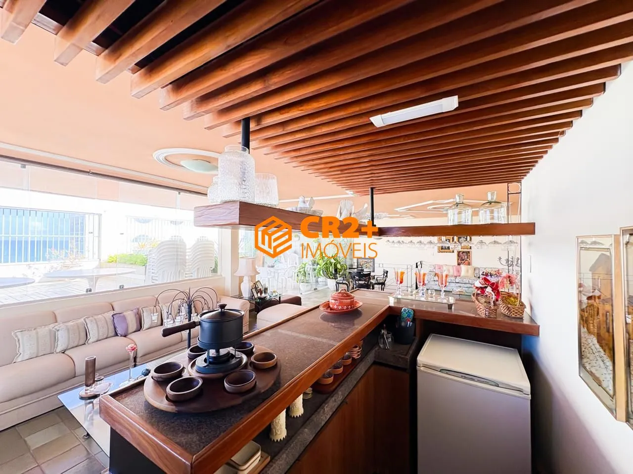 Imagem Vendo cobertura duplex exclusiva á uma quadra da Avenida Boa Viagem-460 metros