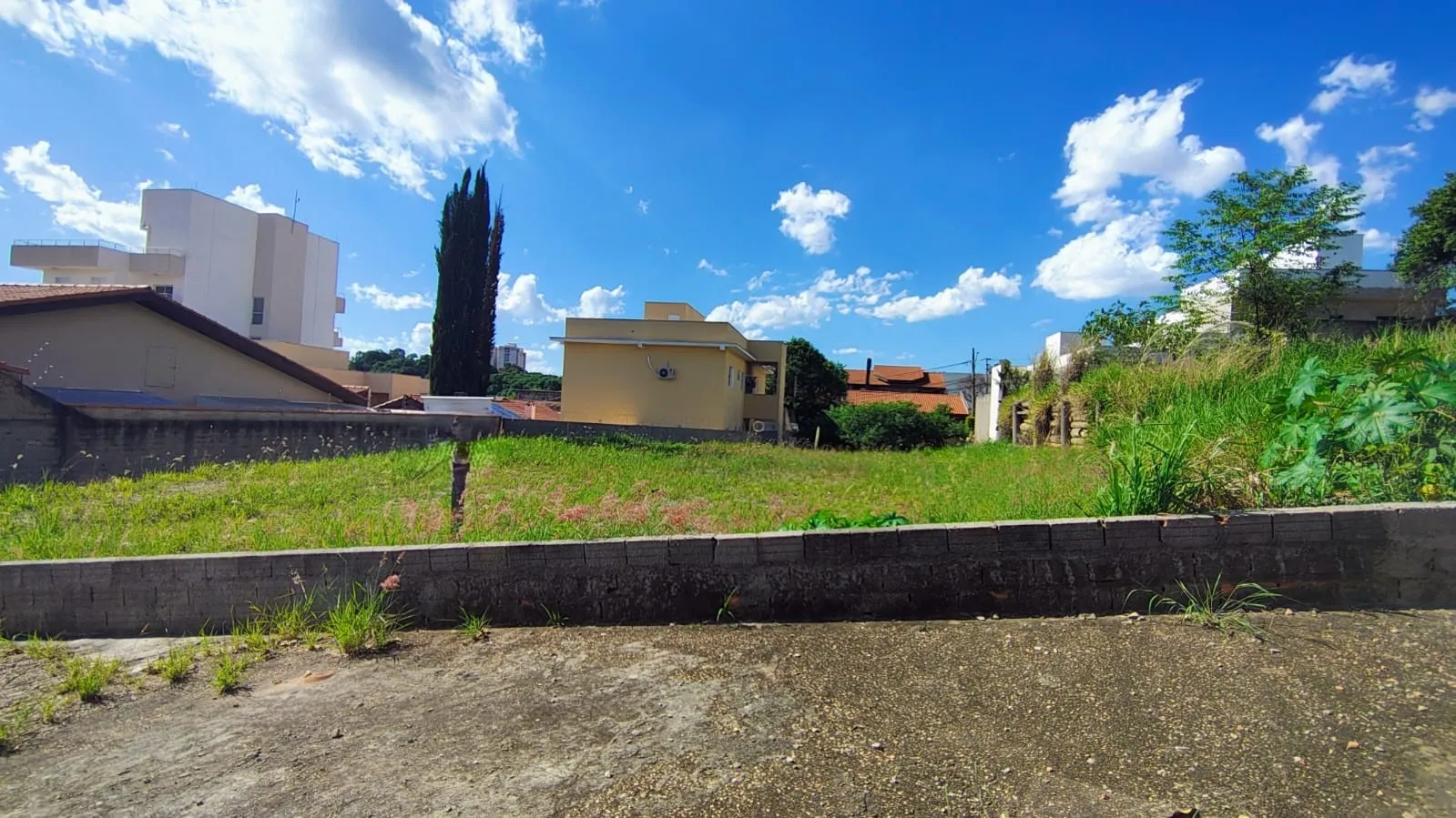 Foto do imóvel Terreno à venda em Votorantim-SP, 512,00 m² de área. Aproveite esta oportunidade única! em JARDIM KAROLYNE, VOTORANTIM - SP