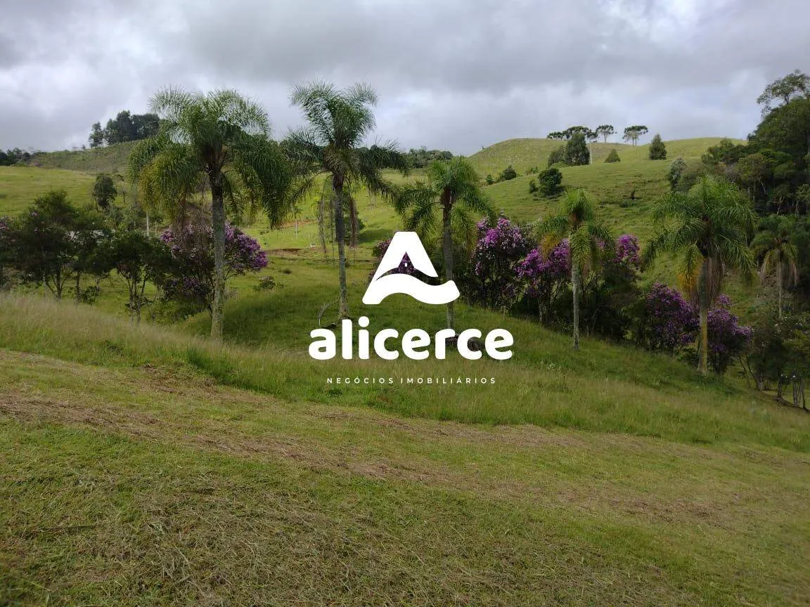 Imagem Sítio à venda com , 20.000m² em Centro Rancho Queimado