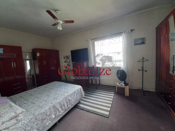 Imagem Sobrado 3 dormitórios com 1 suíte, 2 vagas de garagem, próximo ao Shopping Praiamar no bairro Aparecida em Santos por R$ 1.450.000,00