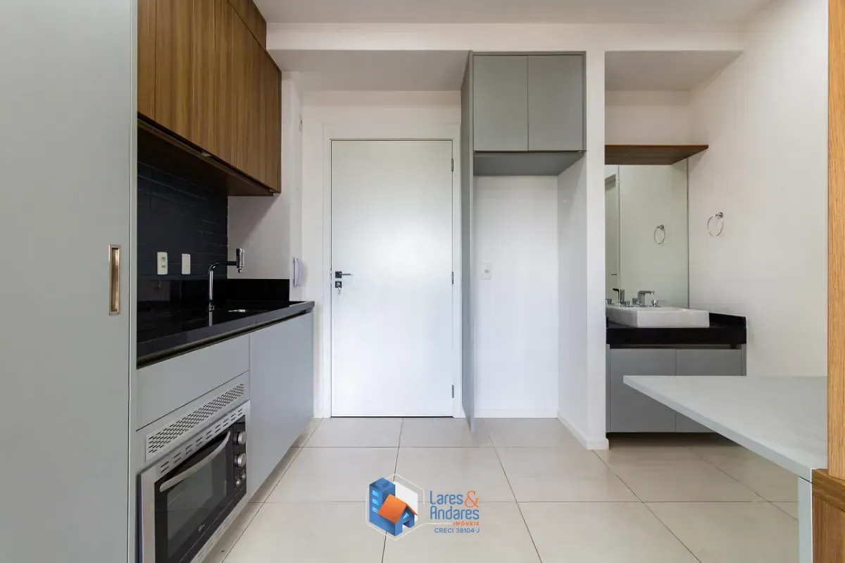 Foto do imóvel Apartamento para venda em Cerqueira César com 1 quarto, 44m² em Rua Cristiano Viana