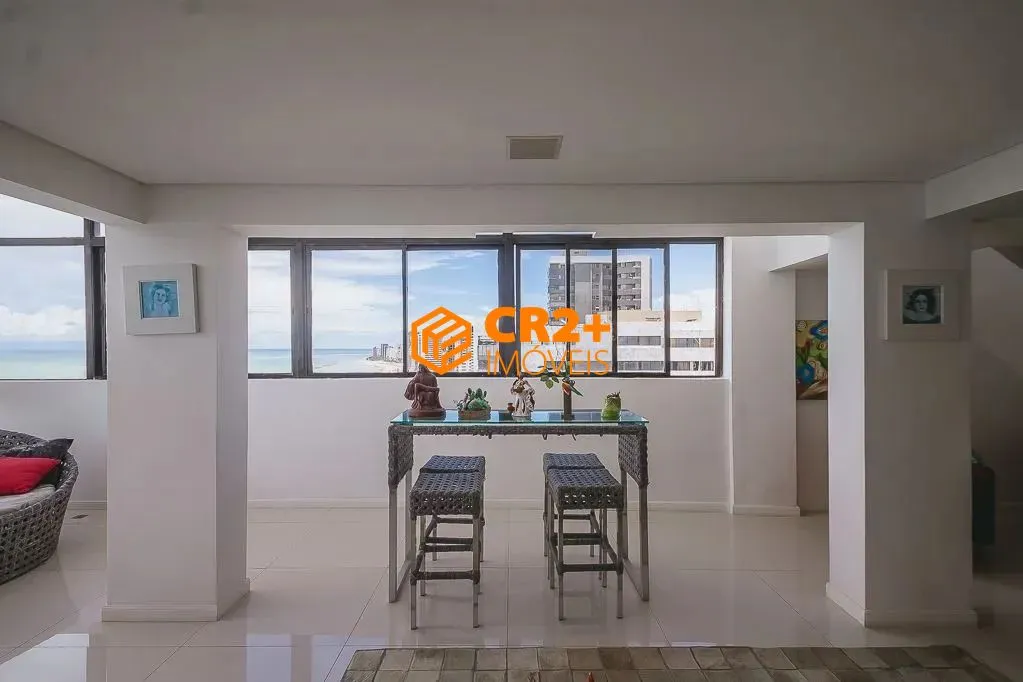Imagem Cobertura a Venda 400m² com 4 Quartos, 2 Suítes + Dce e Piscina a Beira Mar - PO