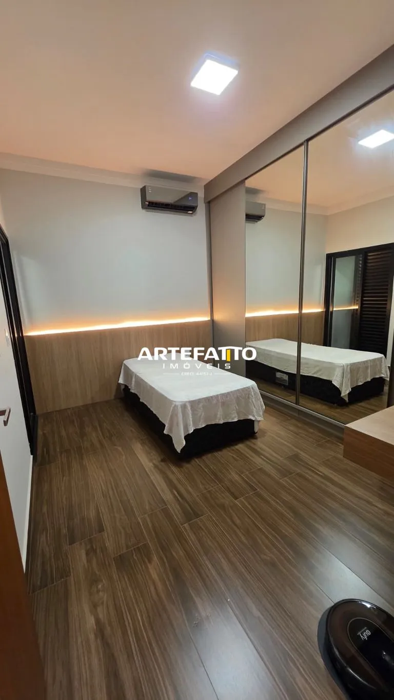 Imagem Casa à venda em Franca, Jardim Santa Lúcia, com 3 quartos, 180m2