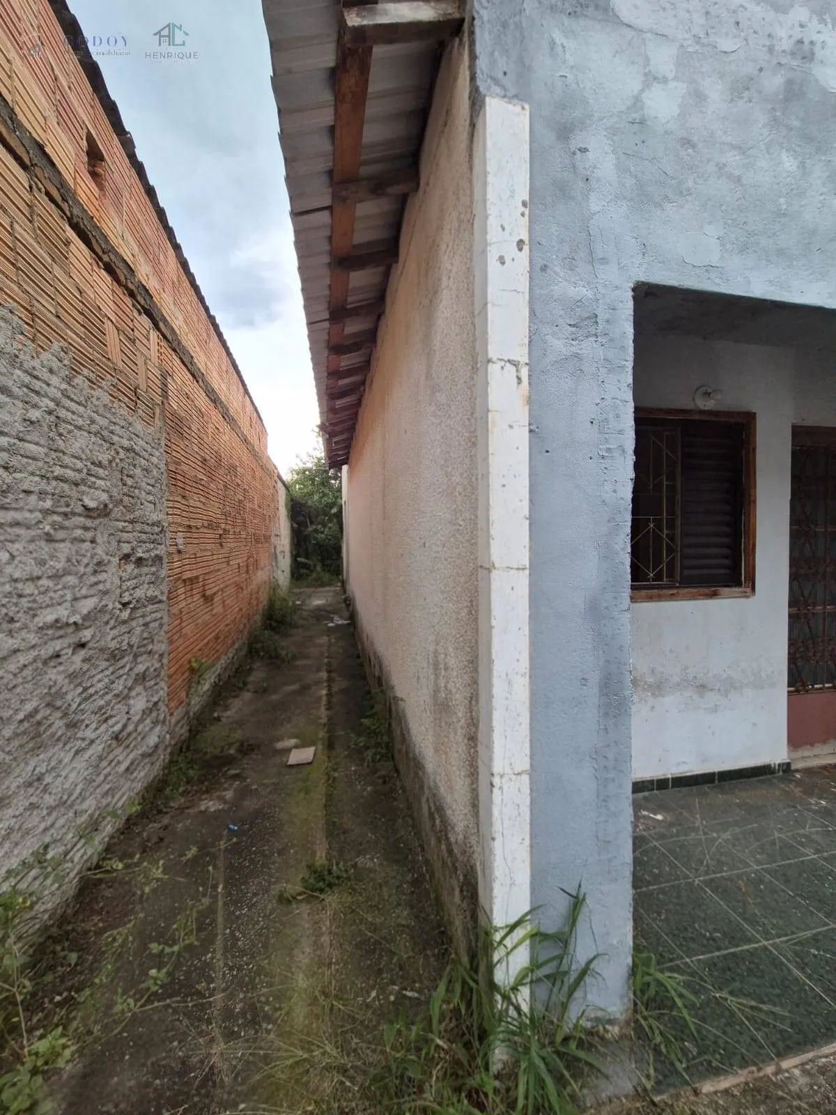 Imagem IMÓVEL COM GRANDE POTENCIAL DE VALORIZAÇÃO - TERRENO AMPLO COM 360M²