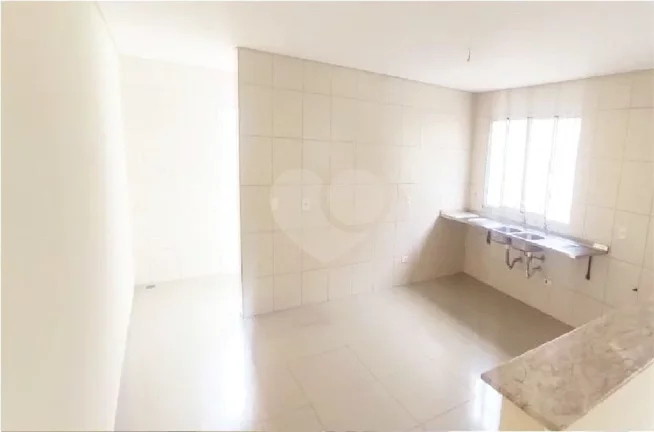 Imagem Sobrado à venda com 3 quartos, sendo 1 suíte, em Vila São Francisco, São Paulo - SP