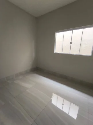 Imagem Casa De 3/4 Sendo 2 Suites Ao Lado Da Vila Brasilia