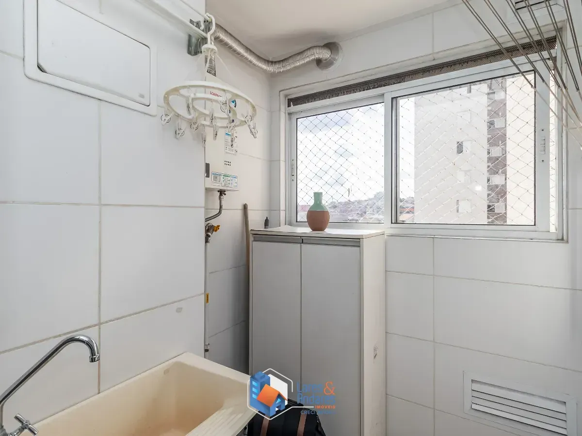 Imagem Apartamento para venda em Vila dos Remédios com 3 quartos, sendo 1 suíte, 61m²
