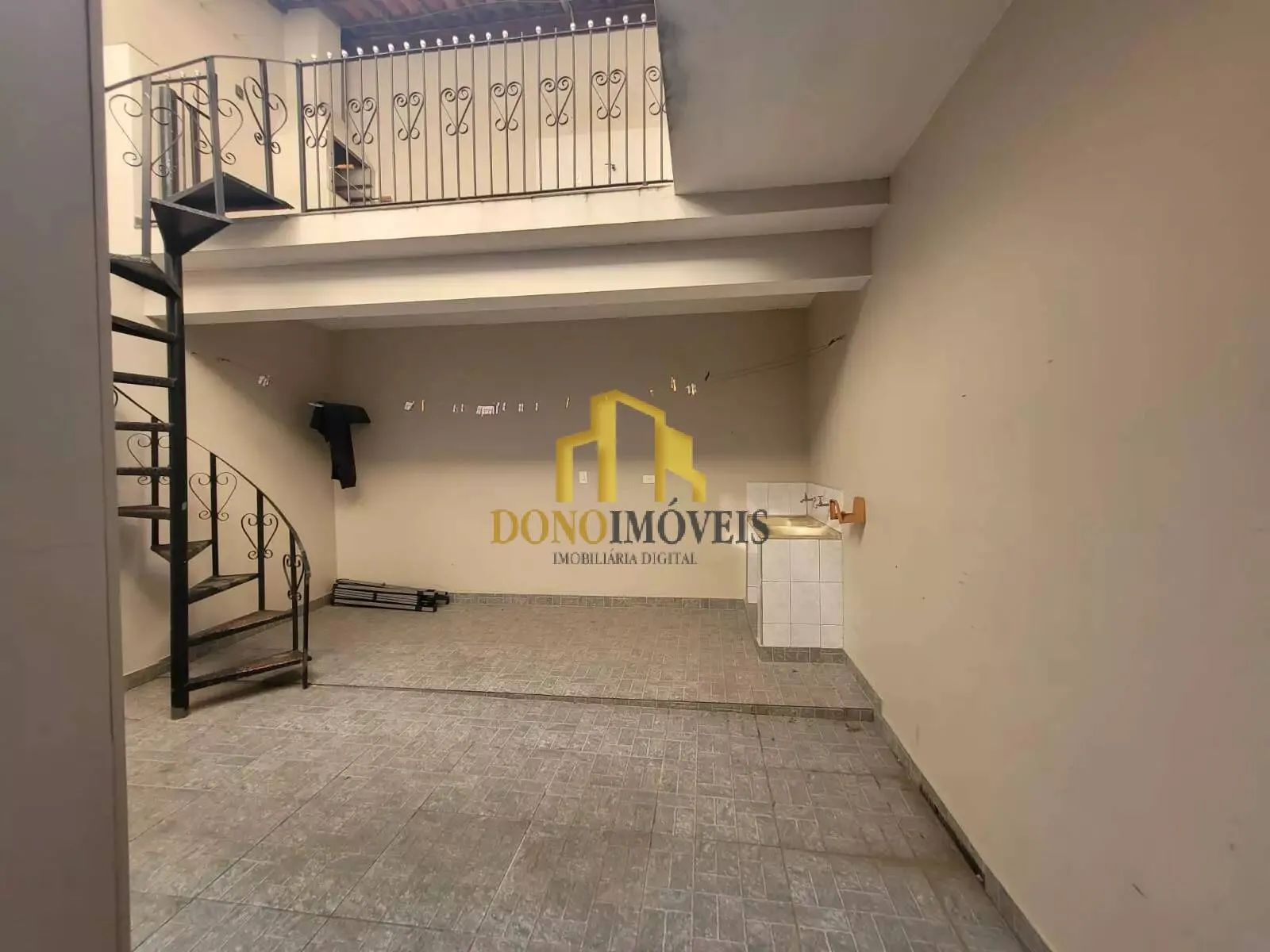 Imagem Sobrado à Venda com 4 dorms, 2 vagas, Bairro Parque Selecta II SBC