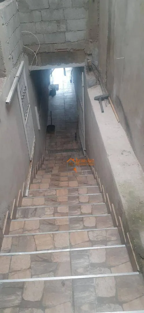 Imagem Casa com 1 dormitório à venda, 90 m² por R$ 225.000,00 - Jardim Fortaleza - Guarulhos/SP