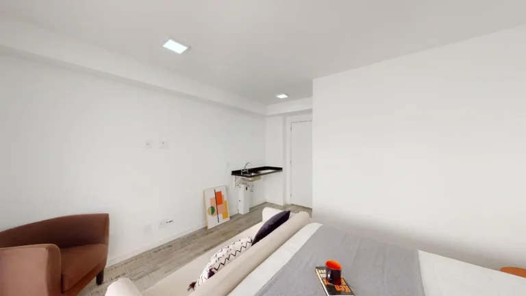 Imagem Apartamento 69M², 1Q, 1 Banheiro, 1 Vaga, Varanda, Academia, Piscina, Churrasqueira, Quadra, Espaço Gourmet, Salão de Festas e Jogos, Playground.