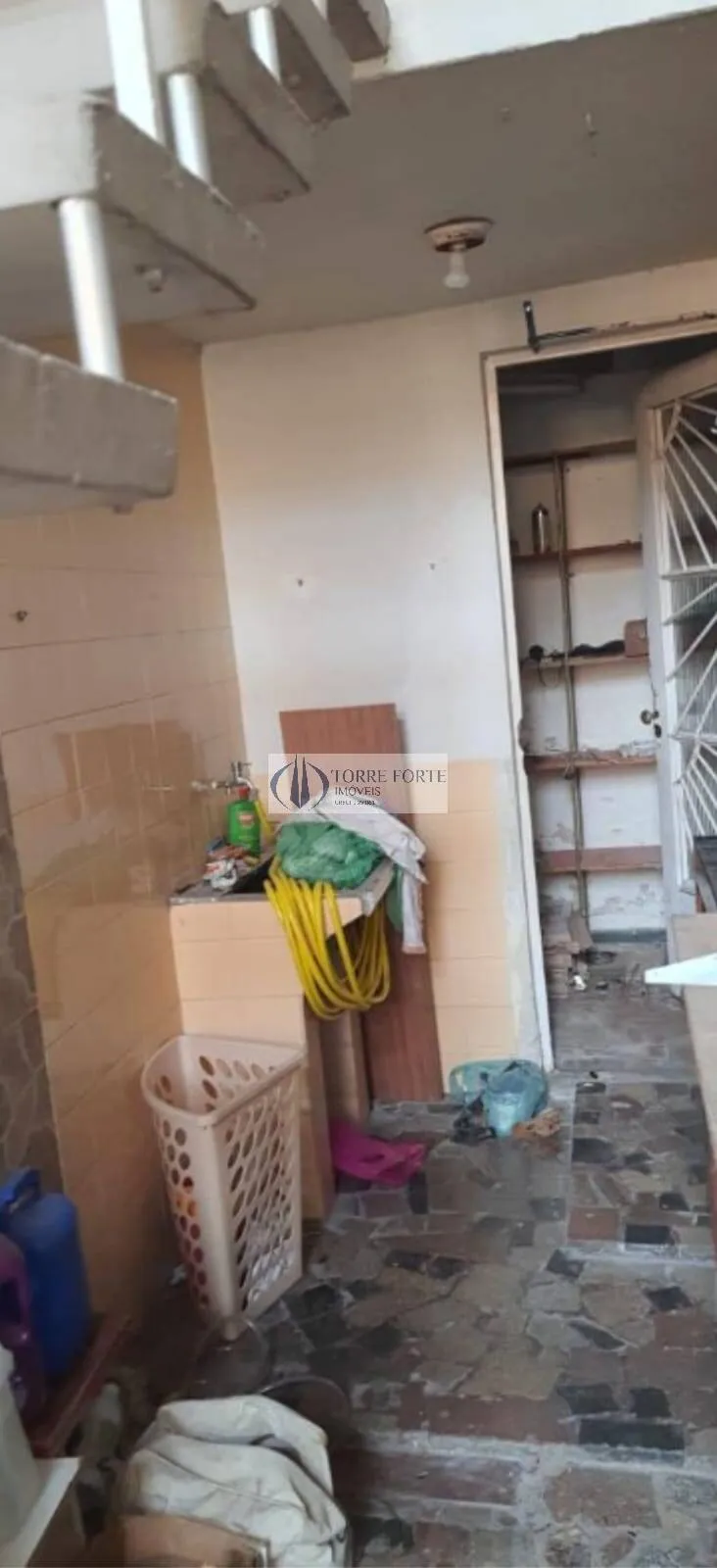 Imagem Sobrado Amplo com 3 Quartos, 1 Suíte, 3 Vagas e Edícula na Vila Guilherme