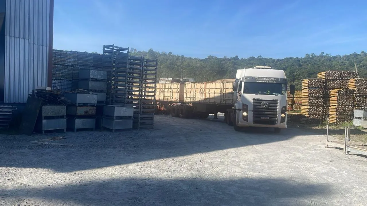 Imagem Condomínio Logístico Empresarial KM43: Sua Solução Perfeita para Operações de Grande Escala