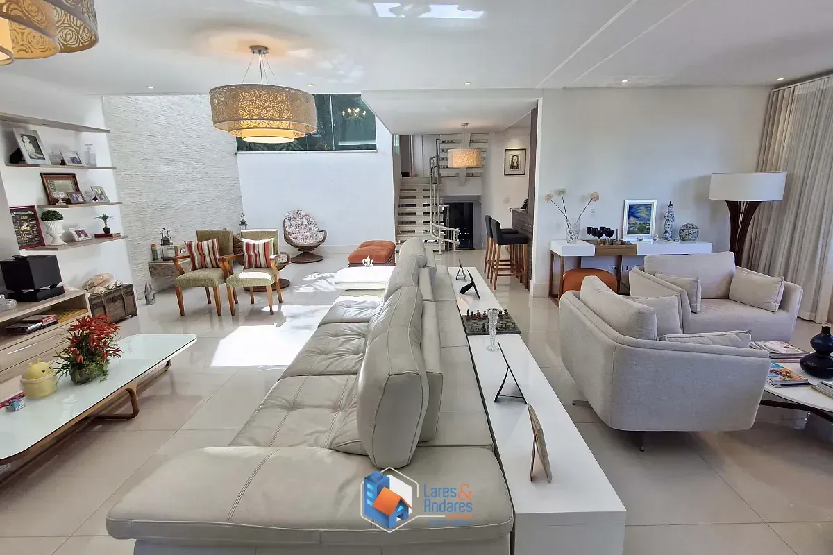 Imagem Casa para venda em Jardim Floresta com 4 quartos, sendo 4 suítes, 617m²