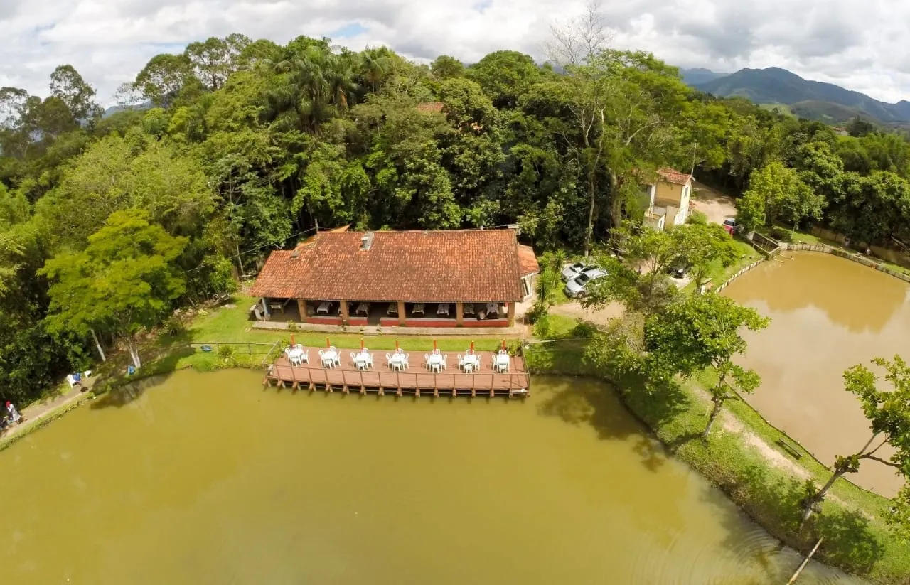 Imagem Chácara à venda 4 Quartos, 55000M², Bom Sucesso, Pindamonhangaba - SP
