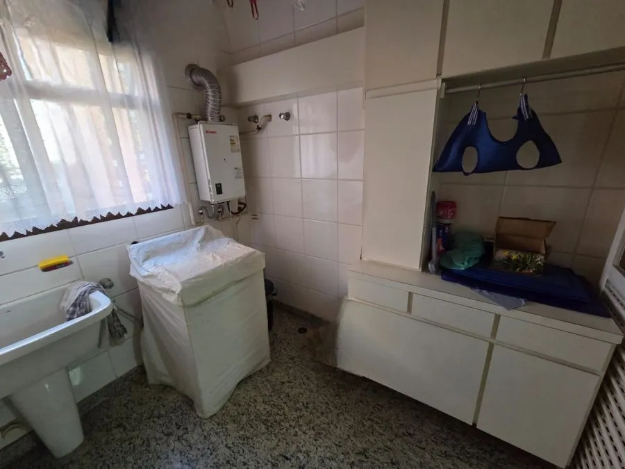 Imagem Excelente Oportunidade de Alto Padrão com 188 m2 .4 dorm.