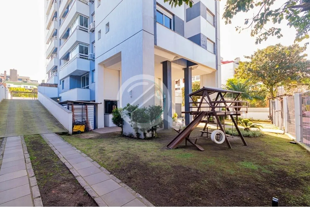 Imagem Em um dos bairros mais charmosos da cidade, o Rio Branco, e localizado na rua Luiz de Camões, temos...
