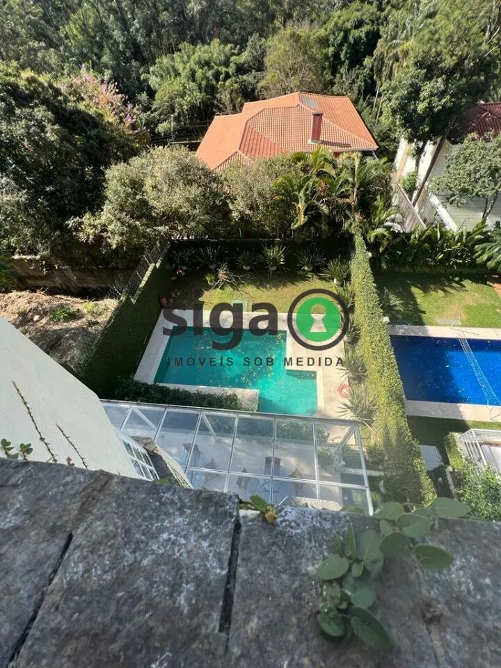 Imagem Casa a venda em condomínio fechado no Morumbi, de 420m, 3 quartos e 3 vagas.