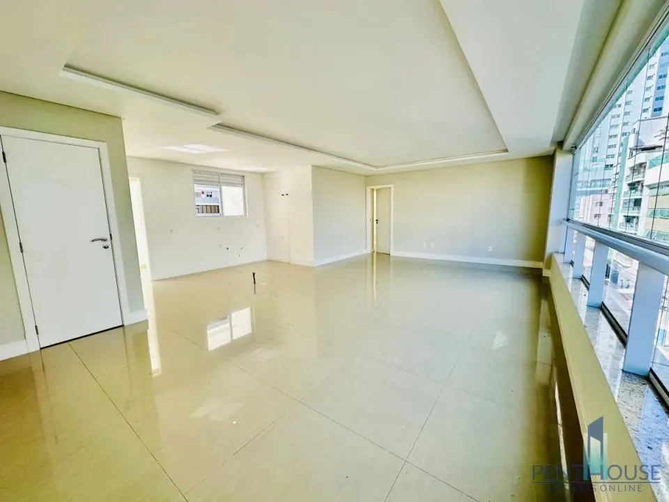 Imagem Apartamento com Terraço para Venda em Balneário Camboriú, CENTRO, 3 dormitórios, 3 suítes, 4 banheiros, 2 vagas