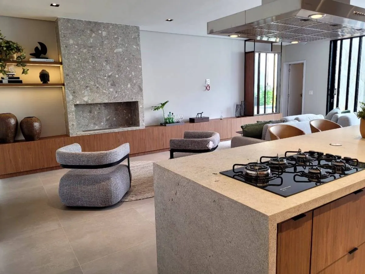 Foto do imóvel Casa à venda em Franca, Núcleo Agrícola Alpha, com 4 quartos, 300m2 em Rua Alfredo Tosi