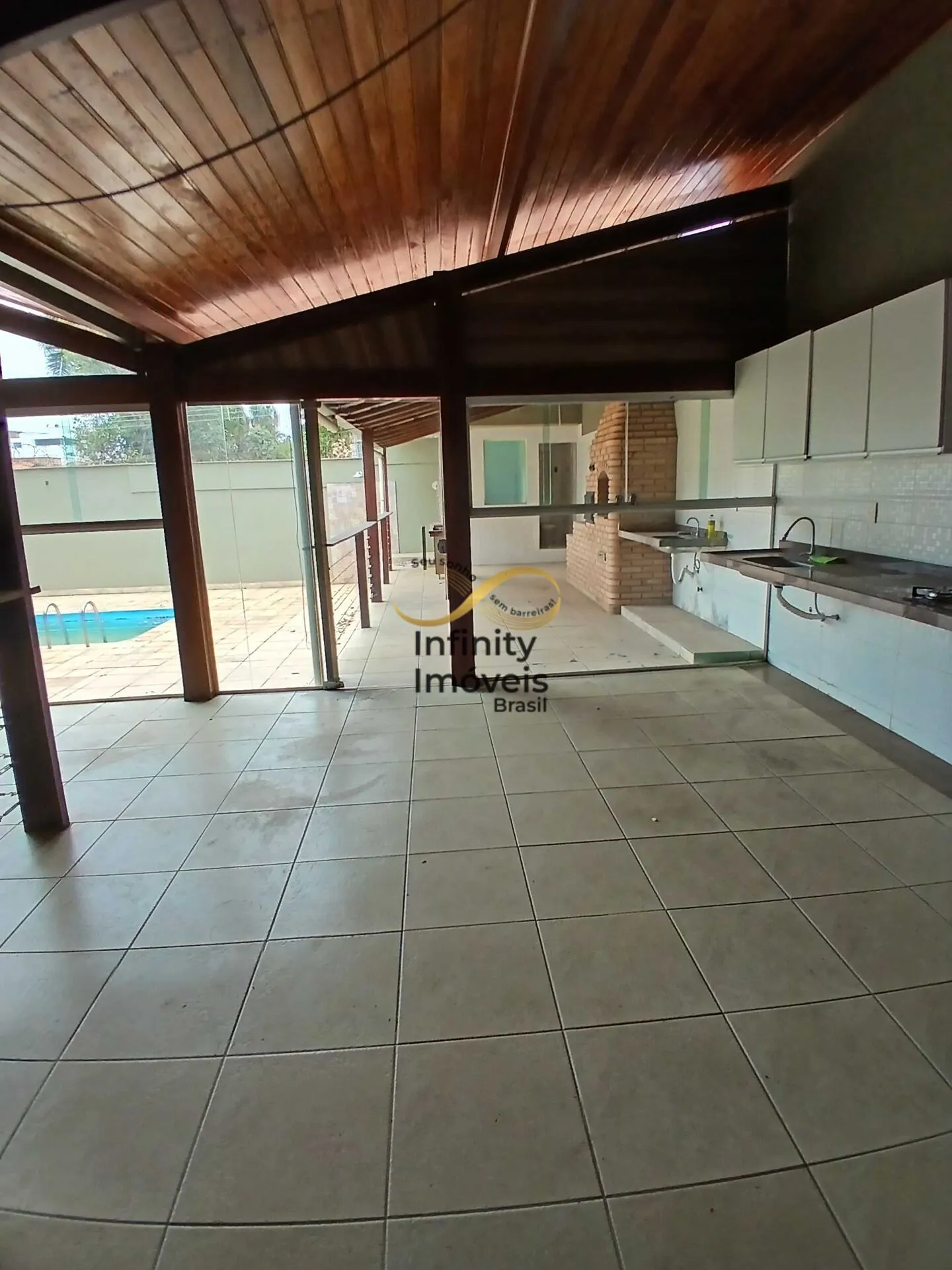 Imagem Casa à venda no bairro Castelo - Belo Horizonte/MG