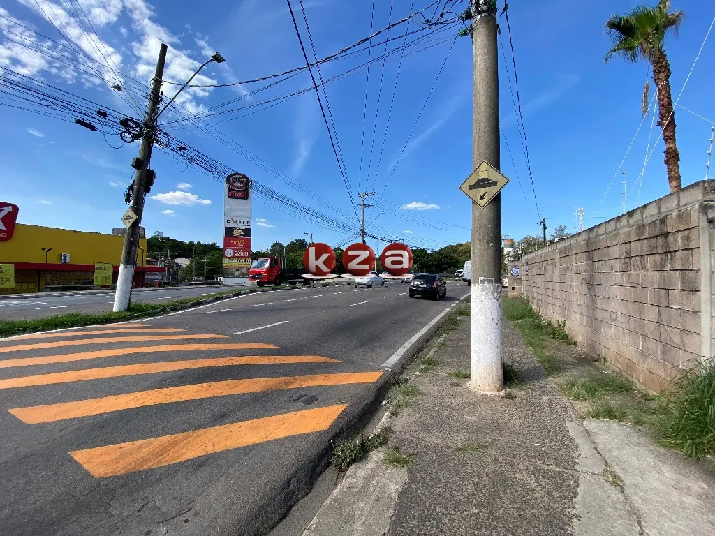 Imagem Terreno comercial à venda na Estrada da Capela, Vinhedo-SP com 1.069m² de área! A oportunidade que você estava esperando!