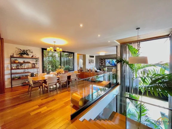 Imagem Casa com 5 quartos e 4 vagas em Condomínio fechado com piscina em Jundiaí - SP