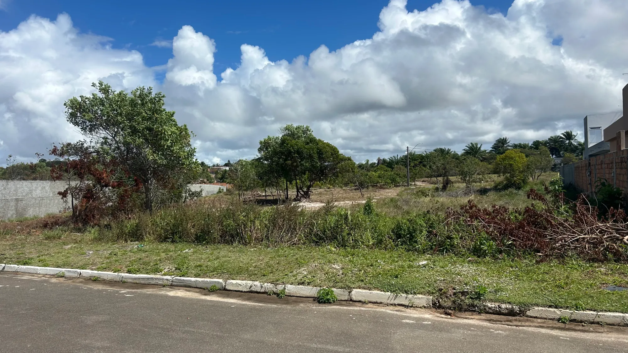 Imagem Terreno à Venda, 1.000 m² em Barra do Jacuípe - Camaçari