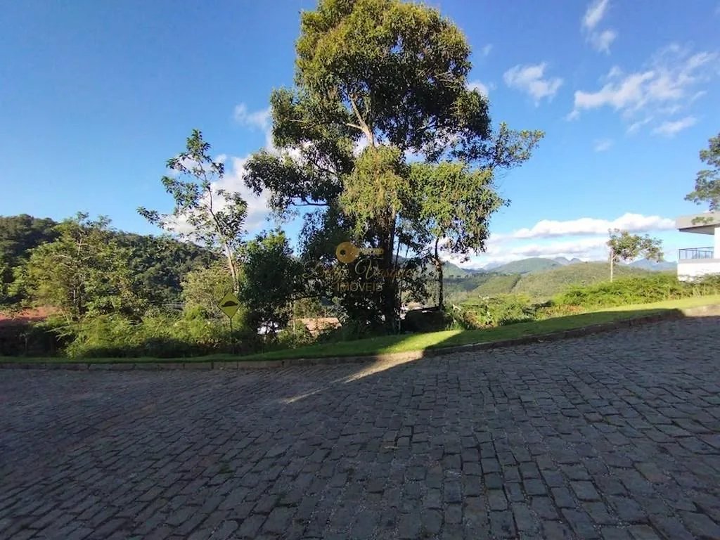 Imagem Terreno em Condomínio para Venda em Teresópolis / RJ no bairro Albuquerque