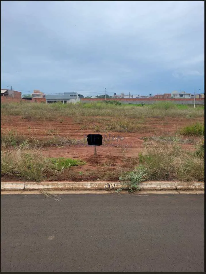 Imagem Terreno Padrão