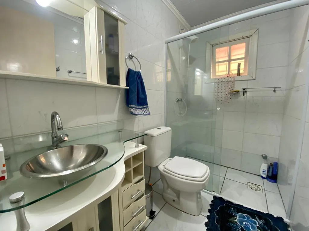 Imagem Casa 3 Dormitórios - Bairro Guara