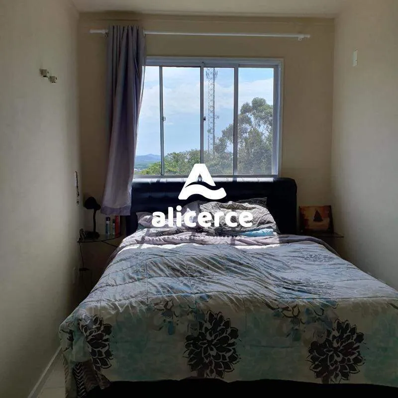 Imagem Apartamento mobiliado, com 2 dormitórios na Praia de Fora - Palhoça - SC